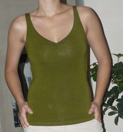 Olive green vest - M
