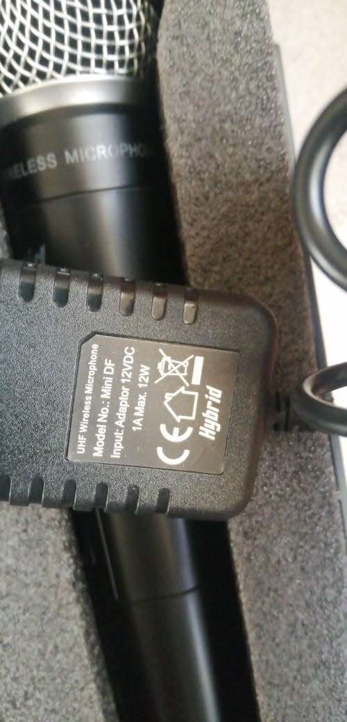 Pioneer DDJ 400 + Hybrid Party Box 15 + 2x Wireless Mic