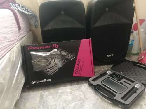 Pioneer DDJ 400 + Hybrid Party Box 15 + 2x Wireless Mic
