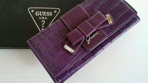 HOT COUTURE! EXCLUSIVE! EXQUISITE MULBERRY GUESS BOW TIE PURSE!