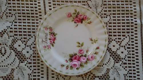 Royal Albert Flowers of the Month June Cake/side plate