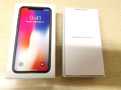 iPhone X 256GB. Space Grey ( Brand New CPO Unit With Box and Accessories )