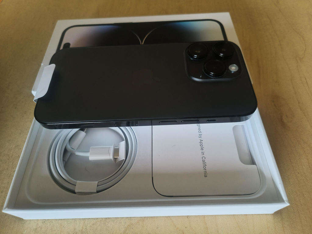 Apple iPhone 14 Pro 128GB. Like New