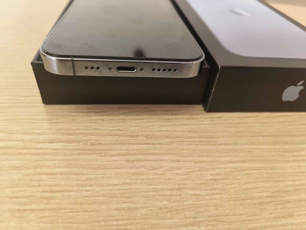 Apple iPhone 13 Pro 256 - Sierrra Blue. Excellent condition