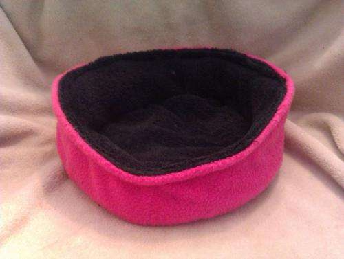 Cuddle Cup Pink & Black