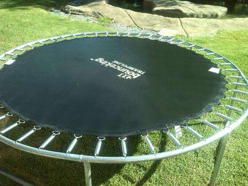 Trampoline 8F