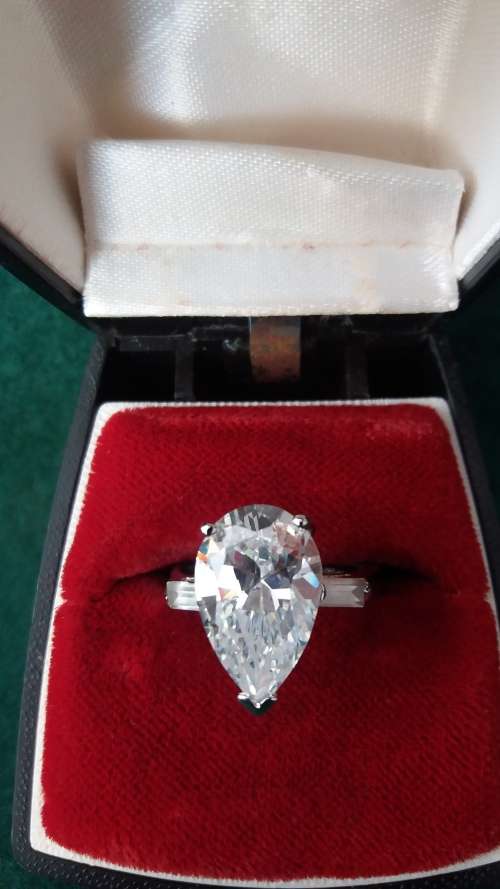 14Ct White Gold Plated And Cz Ring