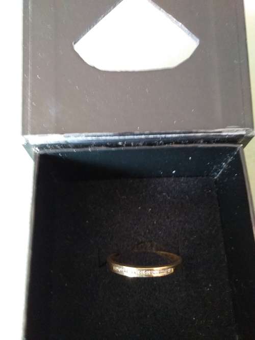 18ct Yellow Gold And Diamond Half Eternity Ring - (2.1g)