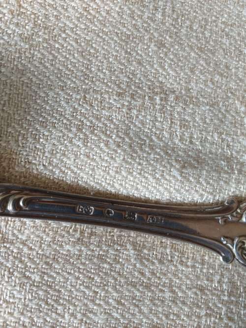 Antique Victorian Hallmarked Silver Dessert Spoon - (Sheffield 1848) - (59.4g)