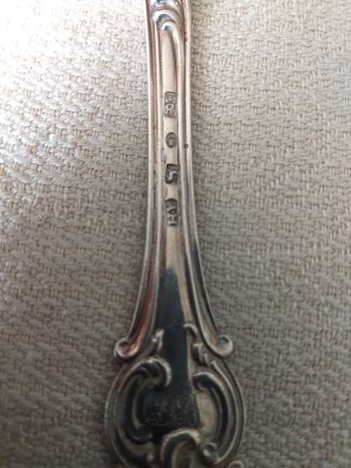Antique Victorian Hallmarked Silver Dessert Spoon - (Sheffield 1848) - (59.4g)