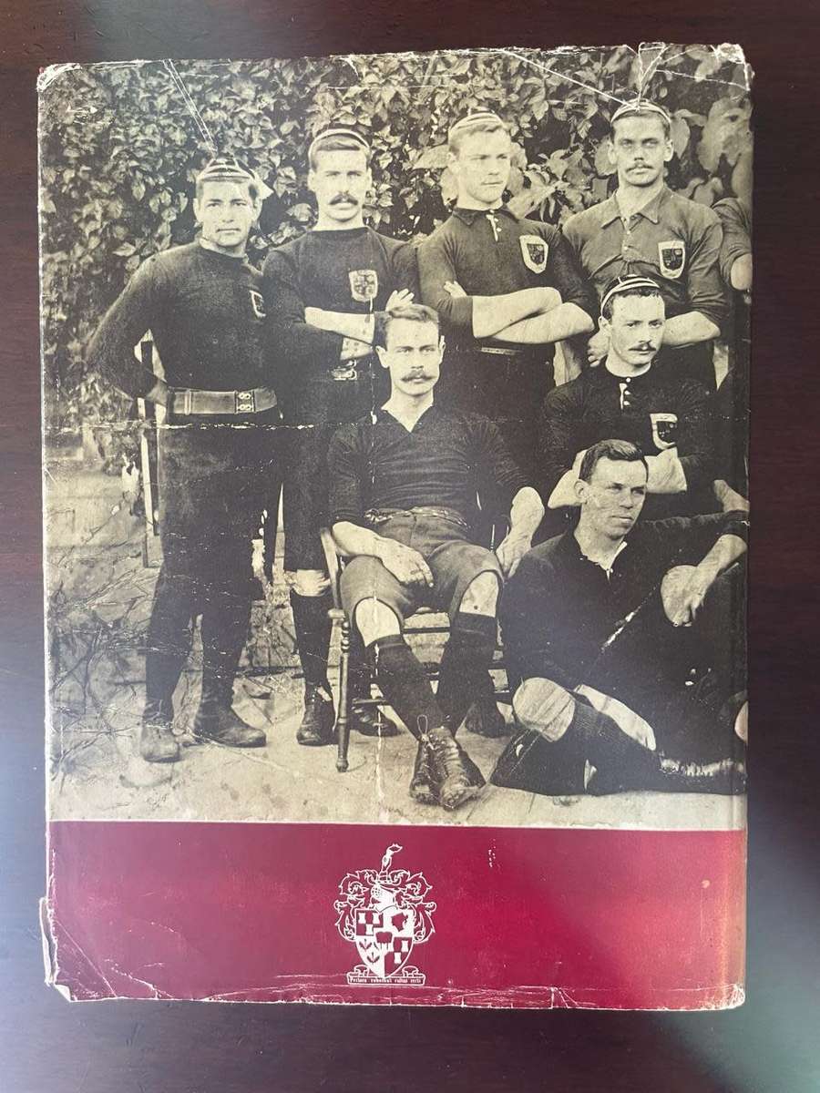 MET DIE MATIES OP DIE RUGBYVELD 1880-1955