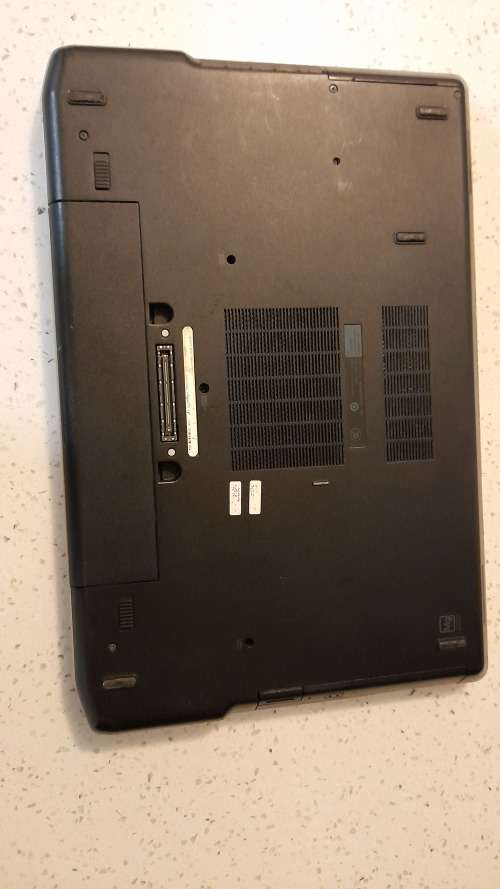 Dell Laptop  i5 15.6` 500GB 8GB Ram **Grab a Crazee Hot Deal **