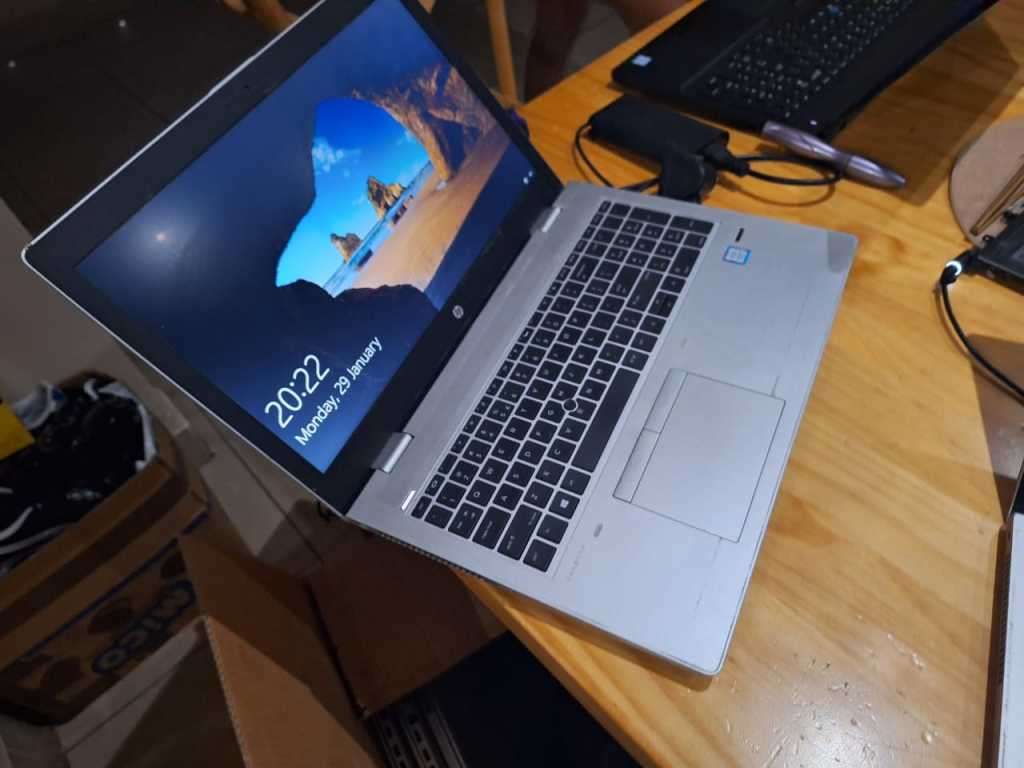 Unbeatable Deal! HP laptop intel Core i5, 8th Gen Windows 10 Pro, office 2021 and More