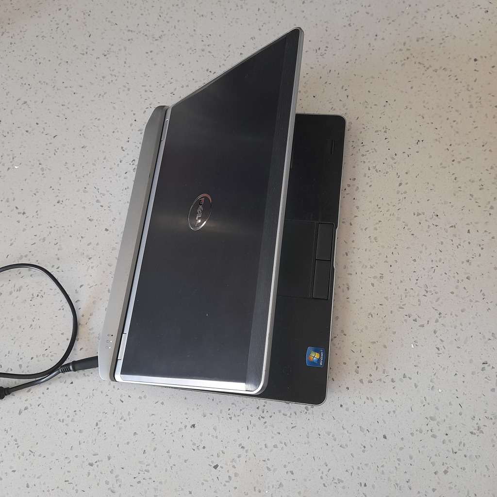 DELL laptop intel Core i5, 3rd Gen Windows 11 Pro, office 2021