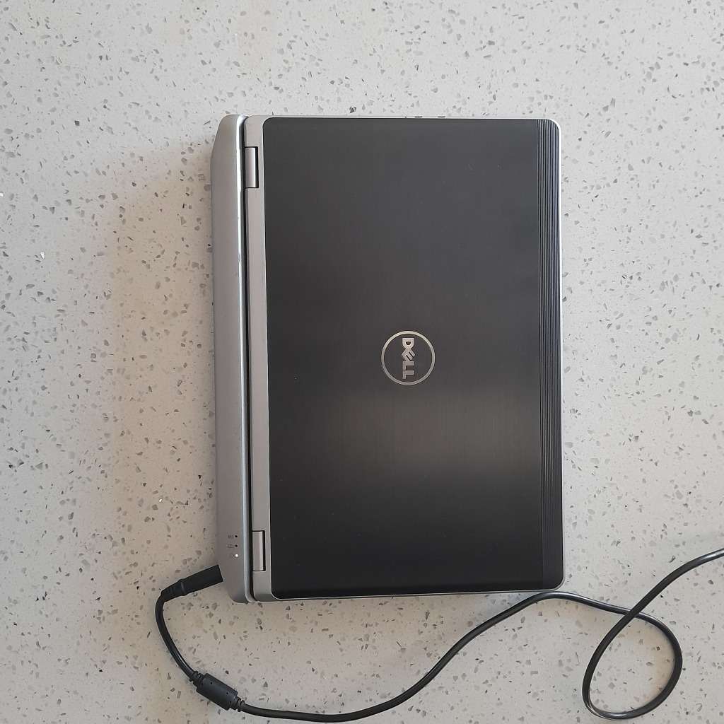 DELL laptop intel Core i5, 3rd Gen Windows 11 Pro, office 2021