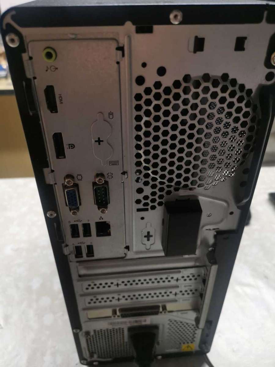 Lenovo ThinkCentre 50t i5 11th GEN 16 GB DDR4 512 NVME