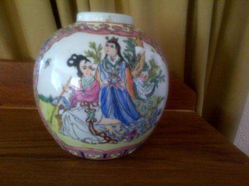 Lovely oriental ginger jar