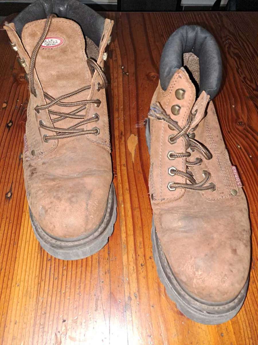 Sishika Leather Boots