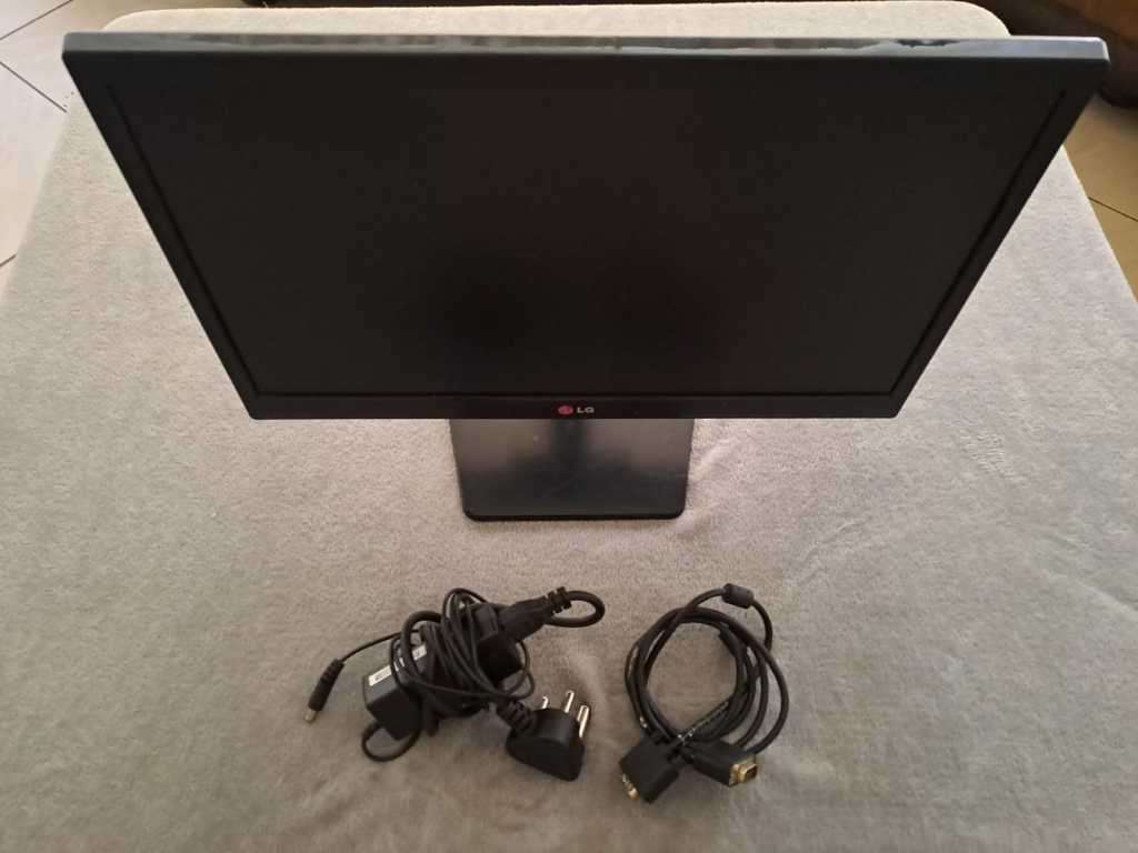 LG 19.5 ` Desktop Monitor