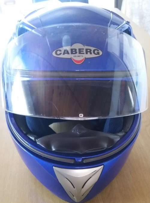 CABERG DUAL VISOR HELMET SIZE MEDIUM