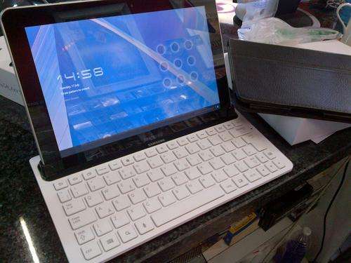 SAMSUNG GALAXY TAB 10.1" ++ ORIGINAL SAMSUNG KEYBOARD