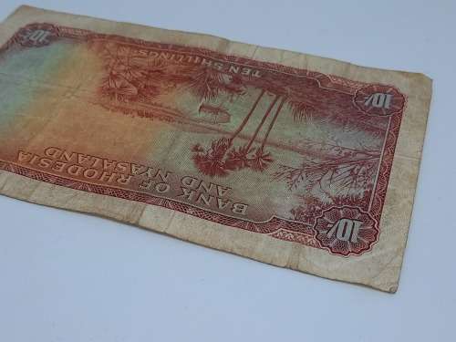 BANK OF RHODESIA AND NYASALAND 10 SHILLING 3RD JULY 1959 BANK NOTE