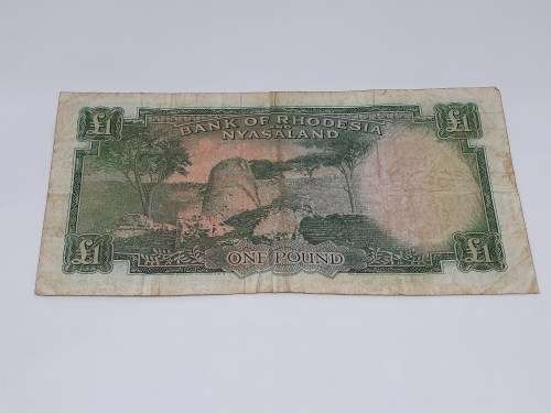 BANK OF RHODESIA AND NYASALAND 1 POUND 9TH JANUARY 1961 BANKNOTE