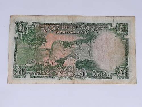 BANK OF RHODESIA AND NYASALAND 1ST OCTOBER 1956 ONE POUND BANKNOTE