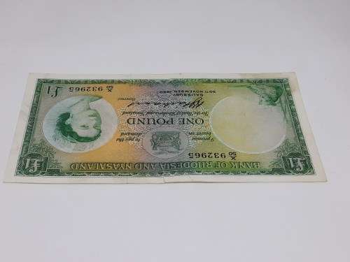 BANK OF RHODESIA AND NYASALAND ONE POUND 30TH OF NOVEMEBER 1960 BANK NOTE