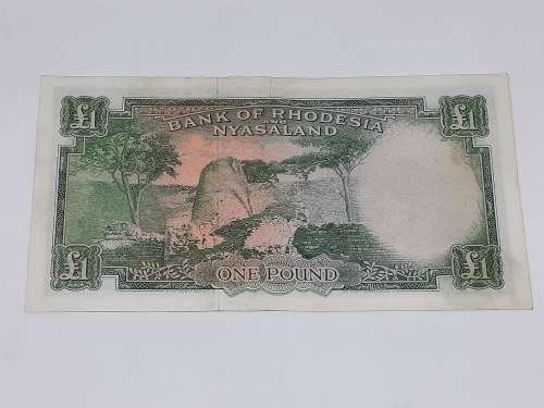 BANK OF RHODESIA AND NYASALAND ONE POUND 30TH OF NOVEMEBER 1960 BANK NOTE