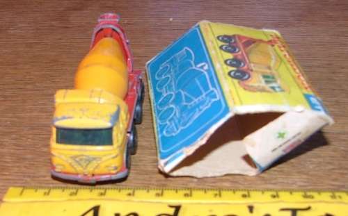 Lesney / Matchbox No21D Foden Concerte Truck ~ 1968 ~  With a F type Original Box