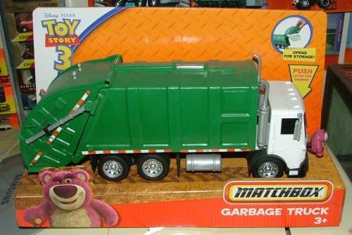 Matchbox Toy Story 3 Talking Lotso Bear Garbage Truck 13 034 Disney Pixar Mattel Mint in box