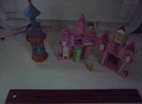 Minuter Castle (1994) and Tower (1995) Trendmaster