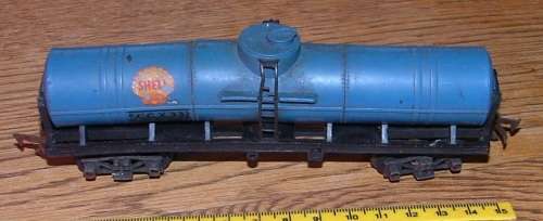 Model Train ~ Triang ~ Shell Tanker
