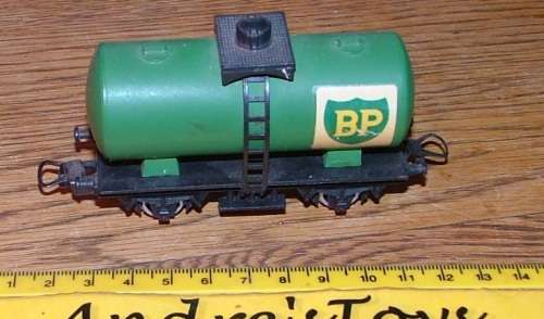 Model Train ~ Lima ~ BP tank ~ wagon