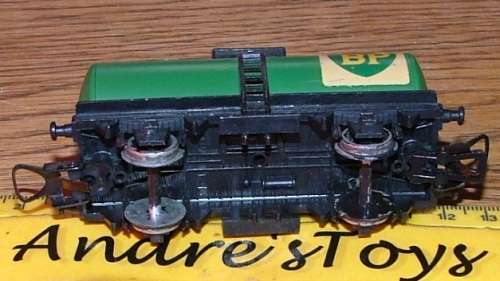 Model Train ~ Lima ~ BP tank ~ wagon