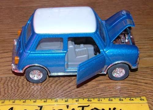 Toi-Toys Hollland ~ MINI ~ Made in China ~ Loose