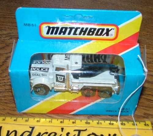 1981 Matchbox ~ Blue Window Box ~ MB61 Wreck Truck ~ Boxed