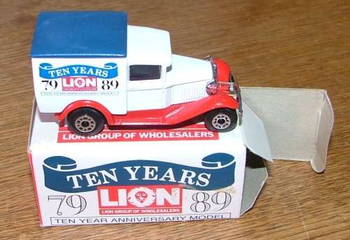 Matchbox ~ Ford A Van (10 yrs Lion) ~ with box ~ Rare