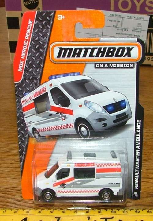 2013 Matchbox ~ BDT70-0910 -~ 80/120 ~ Renault Master Ambulance ~ Mint on Long card