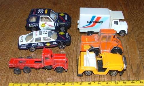 toy cars . Loose