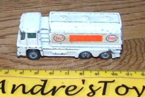 Corgi Juniors ~ Tabker ~  Loose