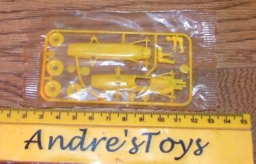 Vintage Kit by Kellogs cereal ~ Car ~ Plastic Kit ~ 1972