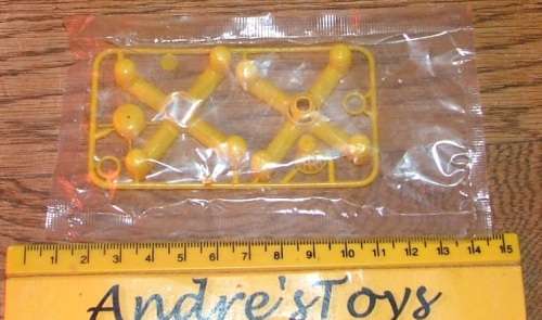 Vintage Kit by Kellogs cereal ~ space station ~ Plastic Kit ~ 1972