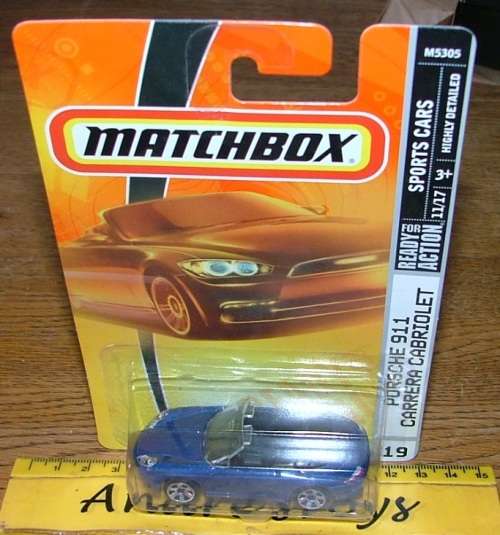 2007 Matchbox ~ No19 Porsche 911 Carrera Cabriolet ~  Mint on Long card