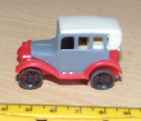 Vintage Plastic - Golden oldie ~ car ~ Loose