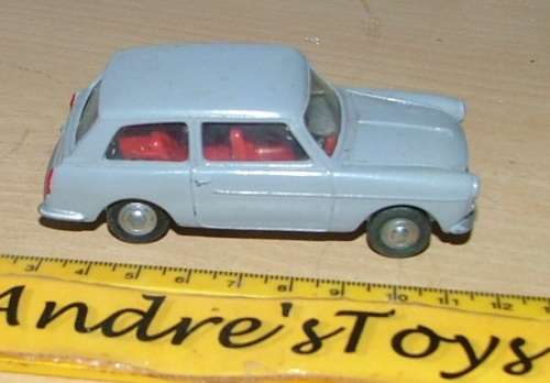 Spot-On~  Austin A40 Made in Great Britain   ~ Loose