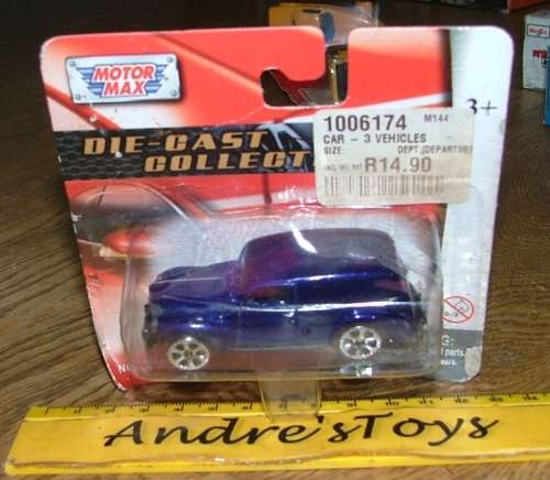 motor Max ~ Die-cast collection ~ Ford Van Delivery  ~  Mint on Card