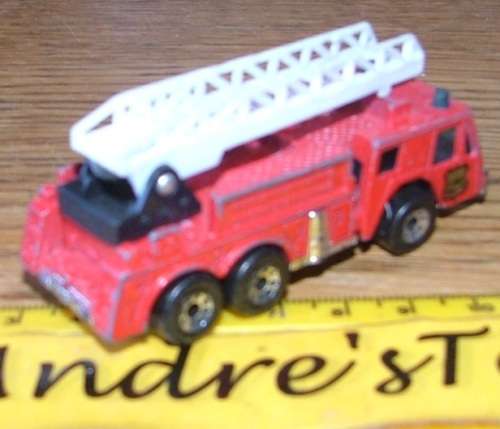 Matchbox ~ Fire Engine ~ Loose