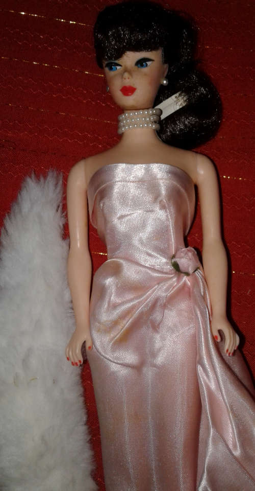 Mattel Barbie - Brunette Vintage  Barbie 1960's - Pink Dress